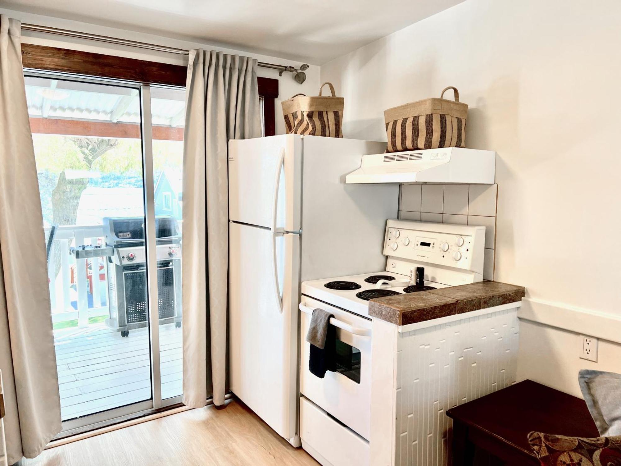 Peachland Beach Resort Dış mekan fotoğraf