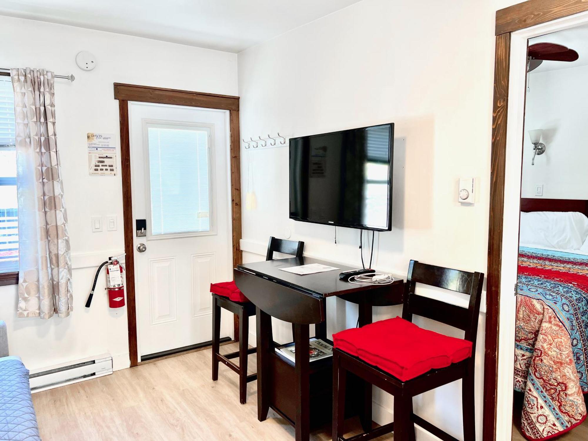 Peachland Beach Resort Dış mekan fotoğraf