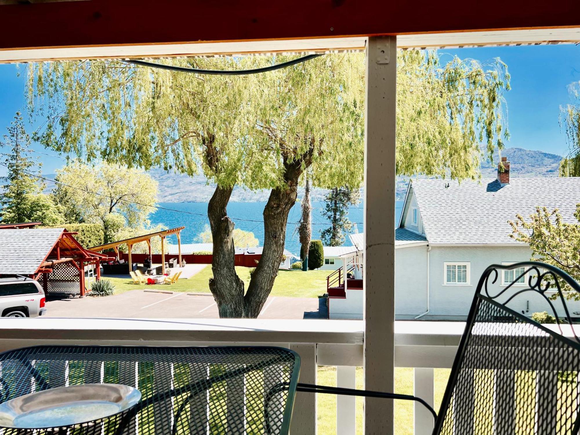 Peachland Beach Resort Dış mekan fotoğraf